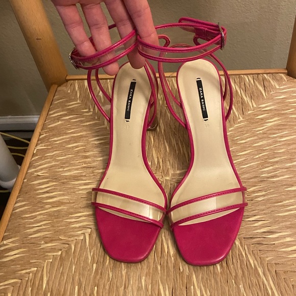 ZARA SHOES - Picture 2 of 9